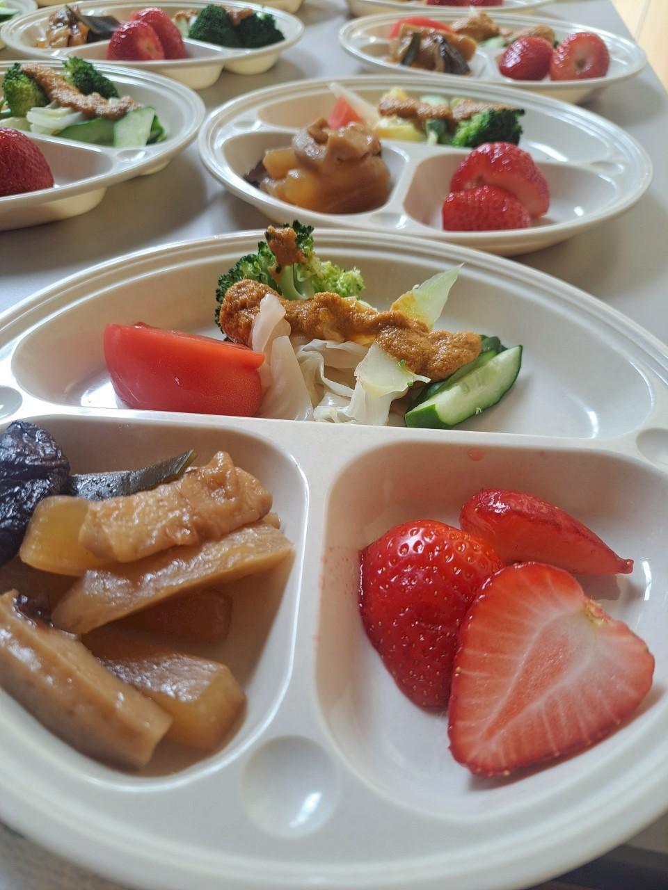 川崎朝鮮学校市民給食のボランティア団体が、神奈川県弁護士会人権賞を受賞写真４